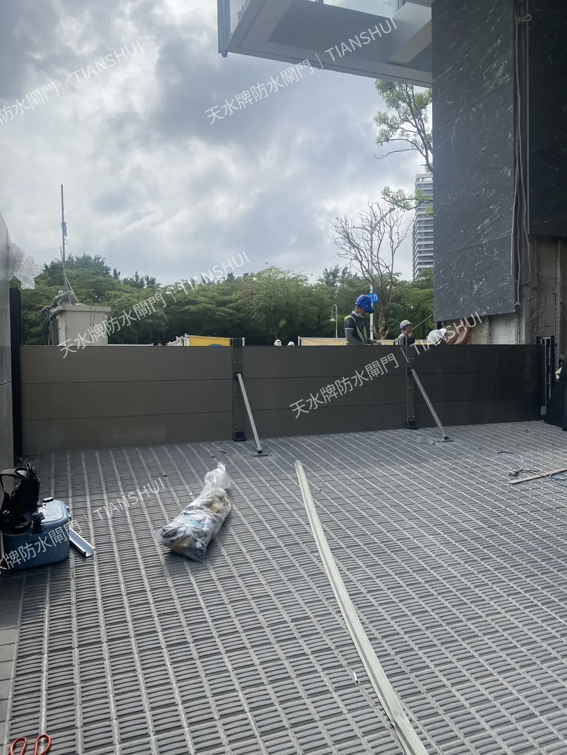 興富發建設民生一號院防水閘門工程