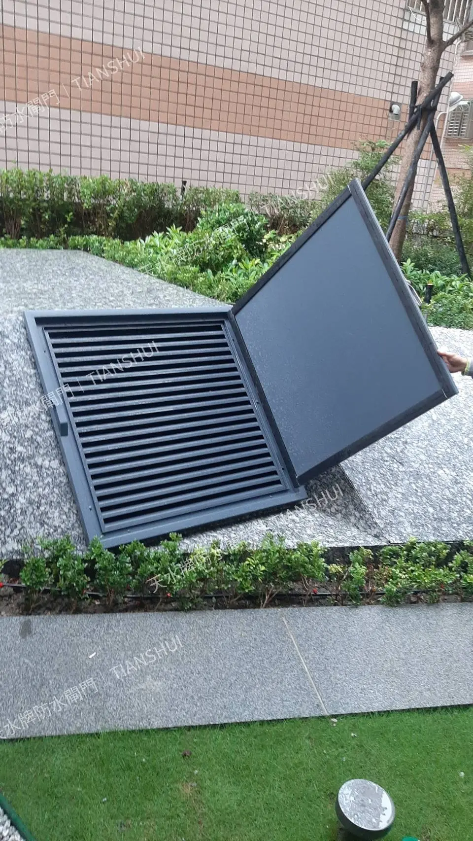 不鏽鋼整片式進排風口防水閘門