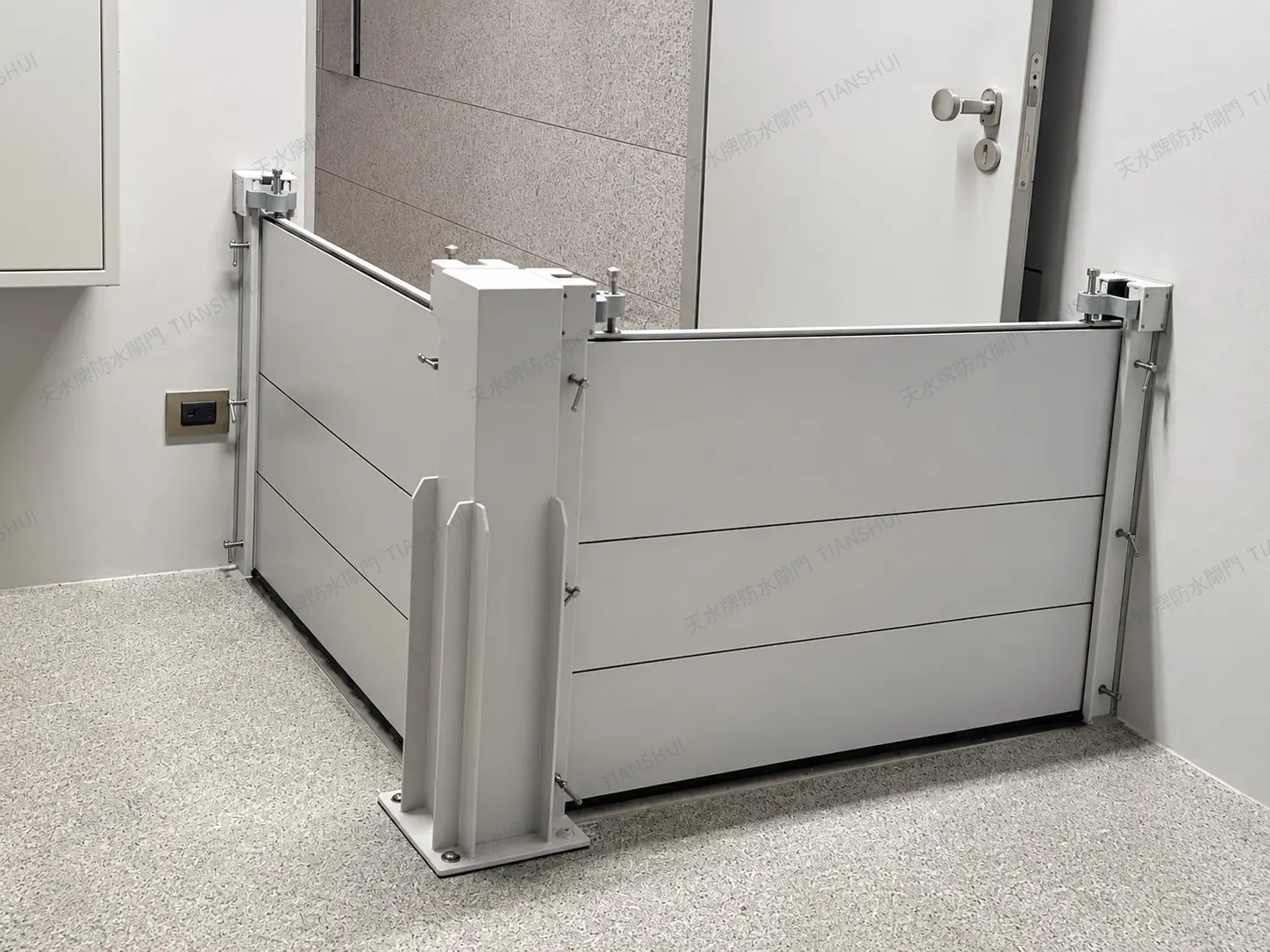 天水牌L型特殊客製防水閘門