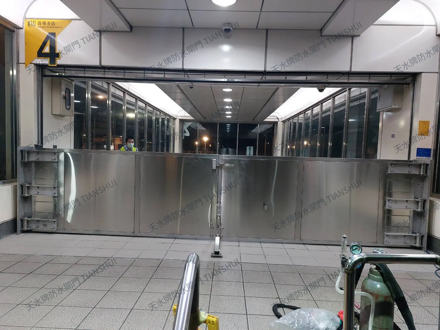 台北捷運善導寺站防水閘門工程
